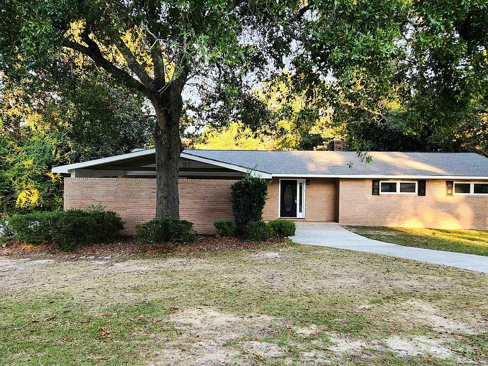 1st image of 110 Wilburn Cir