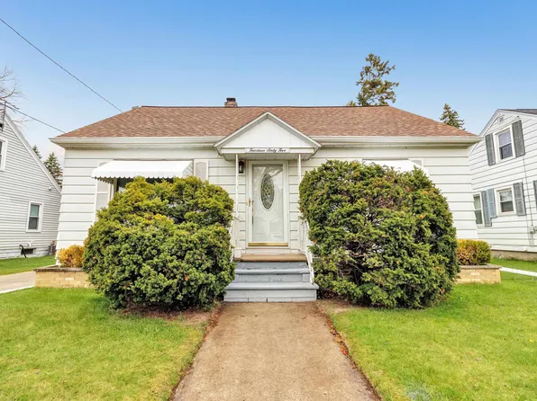 1465 Harvey St, Green Bay, WI 54302