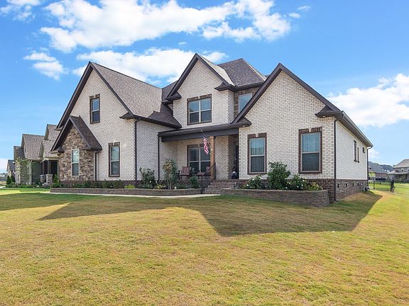 3rd image of 4010 Gilreath Pl #102