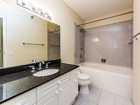 4th image of 512 N McClurg Ct APT 4411