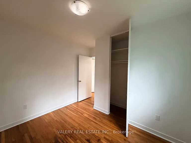 64 Lexington Ave #MAIN — Photo 35