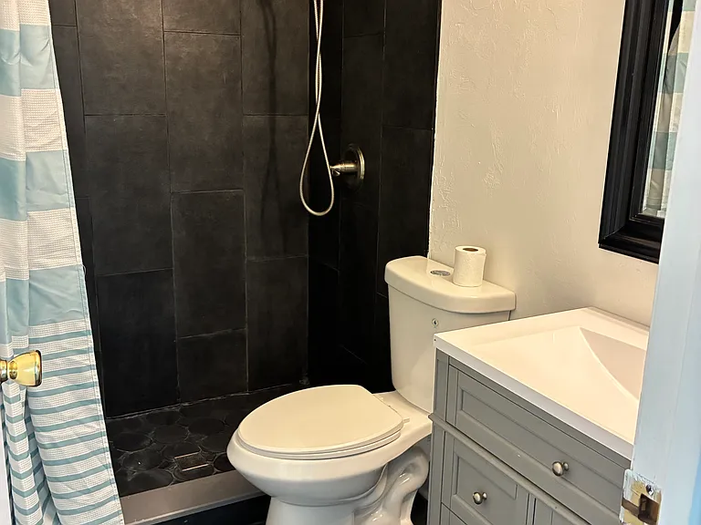 1208 Songbird Ln — Photo 5