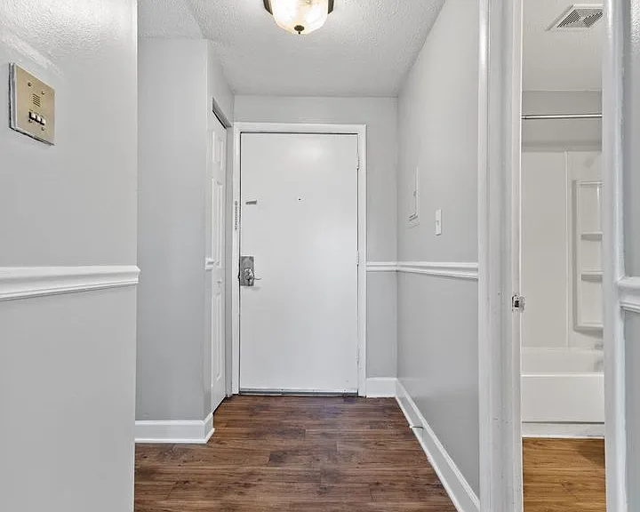 Balsam Avenue Apartments - The Villages — Photo 15