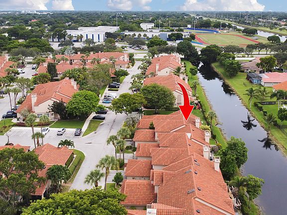 3rd image of 10854 Cypress Glen Drive #10854