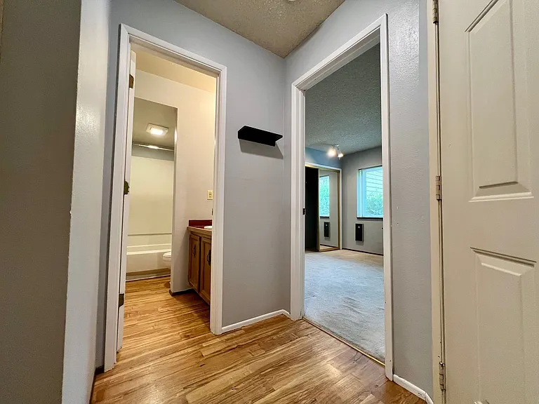4656 SW Comus Pl — Photo 20