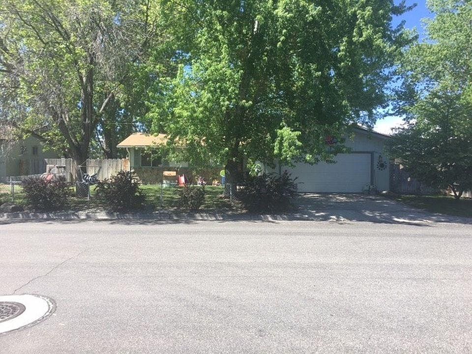 1st image of 1359 Toiyabe Ave