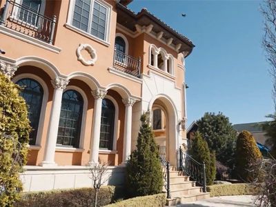 163-21 Cryders Lane, Whitestone, NY, 11357