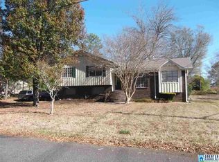 200 Newport Dr, Bessemer, AL 35023