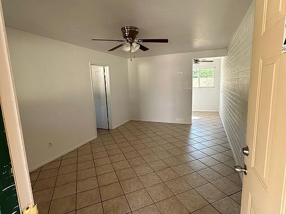4th image of 2113 E Osborn Rd APT 2