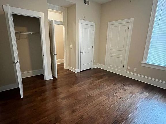 5th image of 961 E McMillan St APT 202