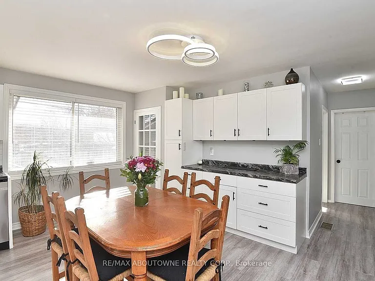 314 Bevan Dr — Photo 12