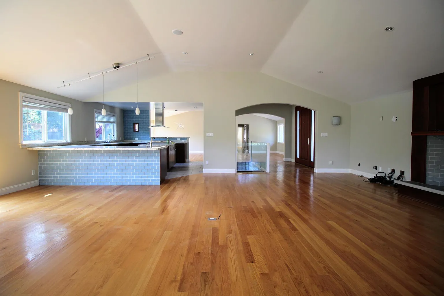 1 Ellen Ct photo 1