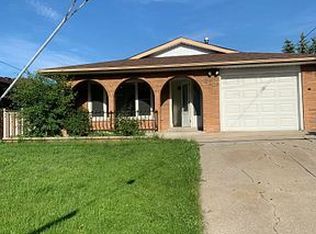 351 Queen Victoria Dr, Hamilton, ON L8W 1G6