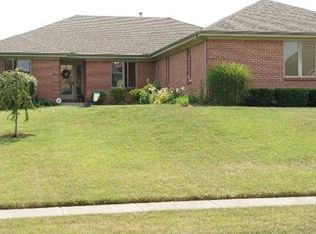 9397 Parkside Dr, Dayton, OH 45458