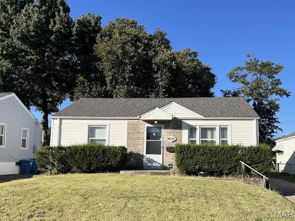 9635 Echo Ln, Saint Louis, MO 63114