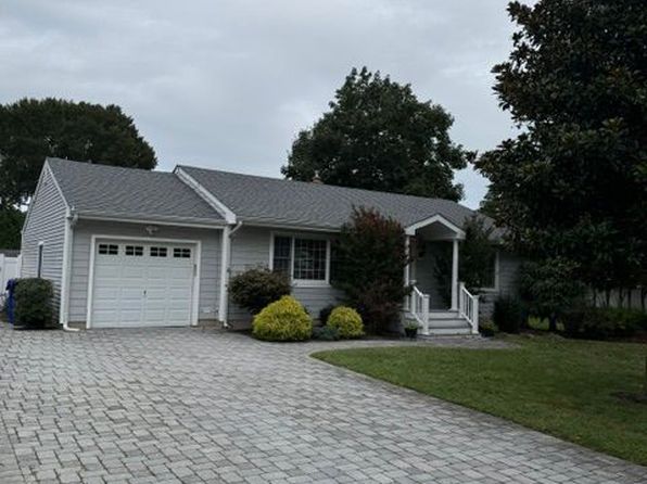 335 Eastham Rd