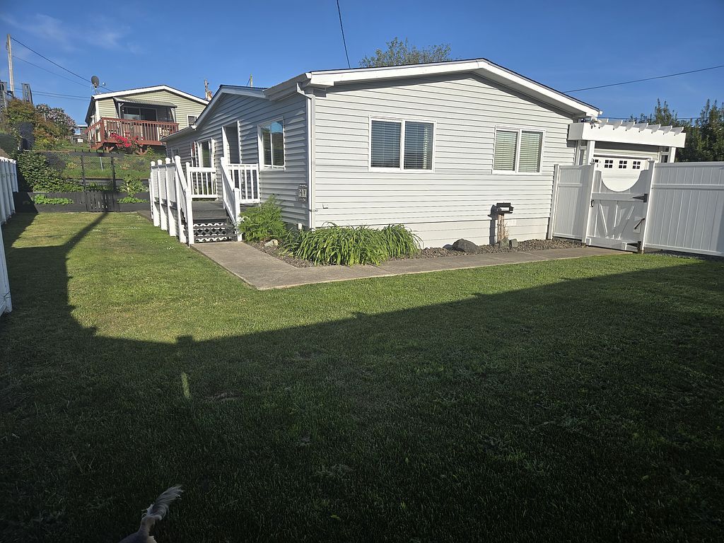 7935 17th St - Property Image