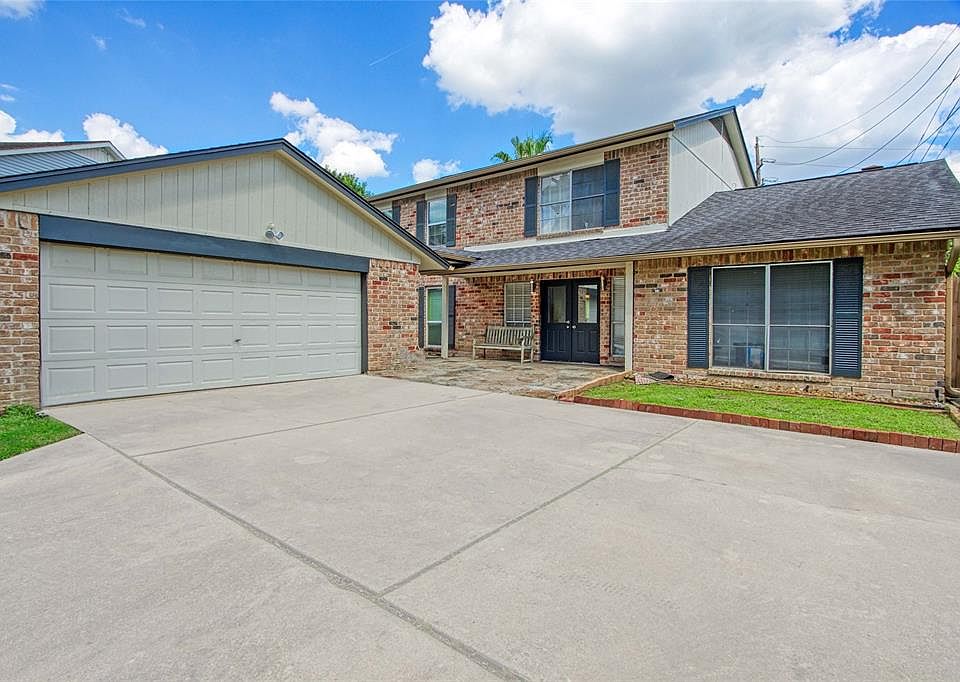 1st image of 10407 Clear Cove Lane