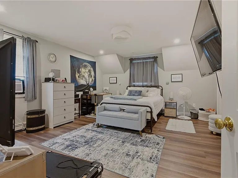 223 Oliphant Ln #A — Photo 23