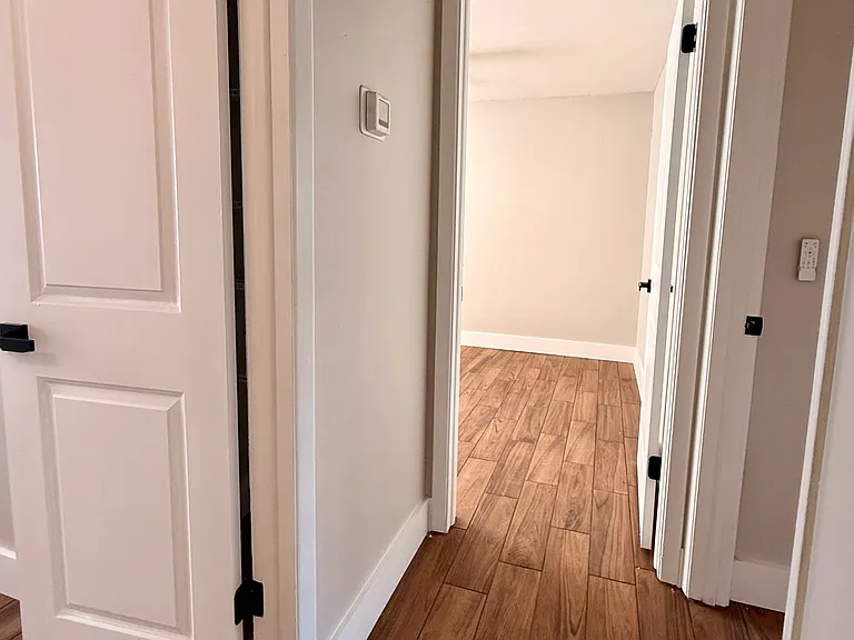 421 6th Ave NE #B — Photo 19