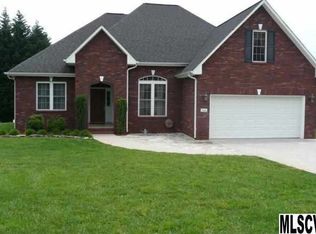 506 Rock Barn Rd NE, Conover, NC 28613