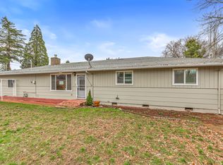 302 Ortega St, Eagle Point, OR 97524