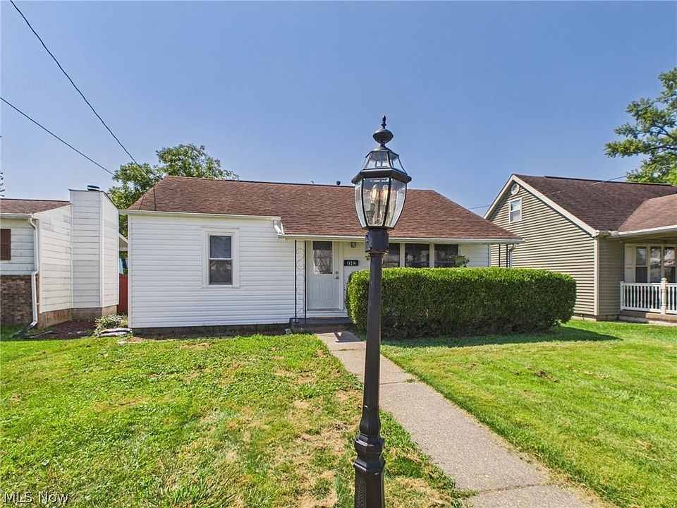 1st image of 918 18th St