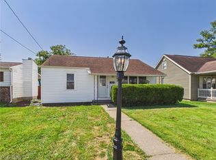 918 18th St, Vienna, WV 26105
