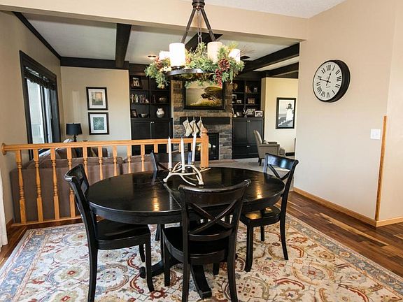 5th image of 1156 Scarborough Ln