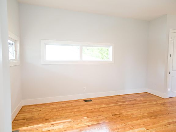 3rd image of 5929 Deal Ave