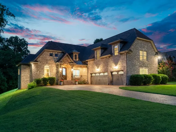 243 Laycrest Dr, Mount Juliet, TN 37122