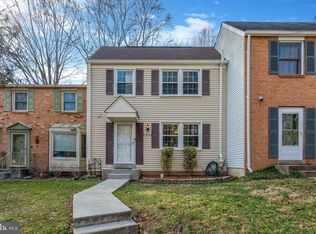 2912 Ellenwood Dr, Fairfax, VA 22031