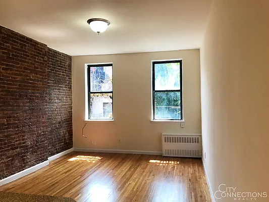 Rented by City Connections Realty | media 34