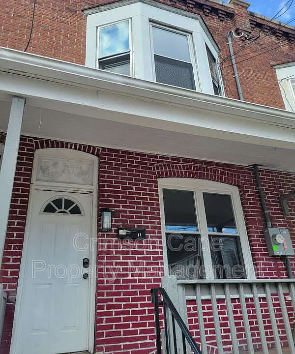 41 Hutson St