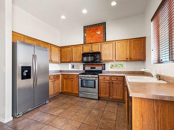 3rd image of 6913 E Voltaire Dr