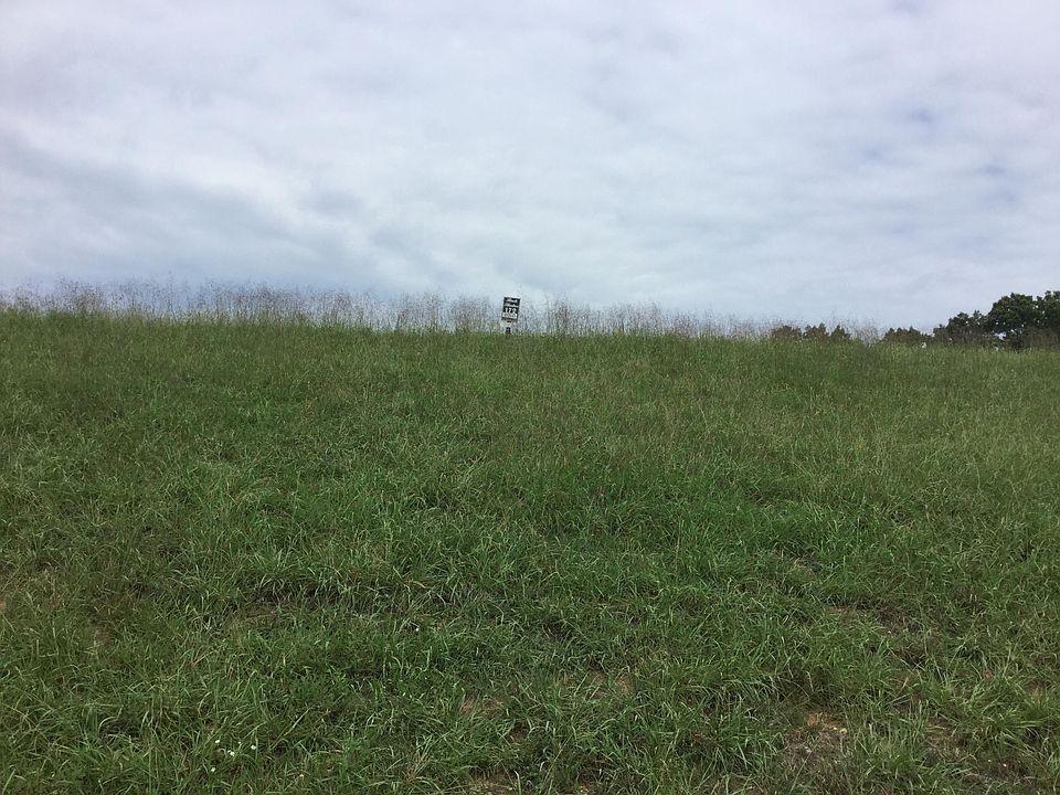 2nd image of Feldspar Rd