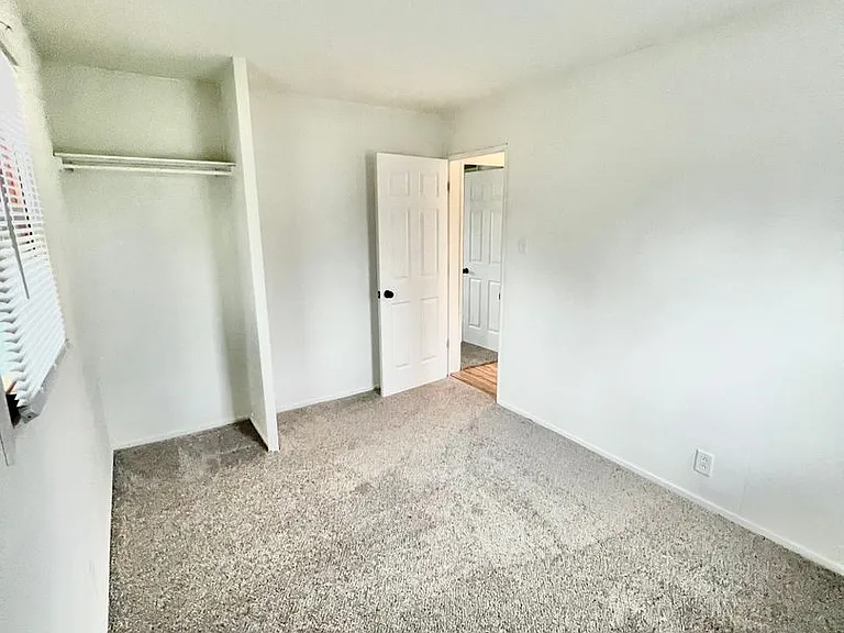 4737 Pinecrest Dr — Photo 7