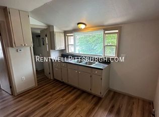 223 W 9th Ave, Tarentum, PA 15084