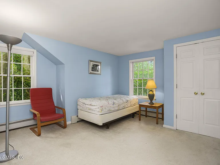 6 Halsey Dr — Photo 20
