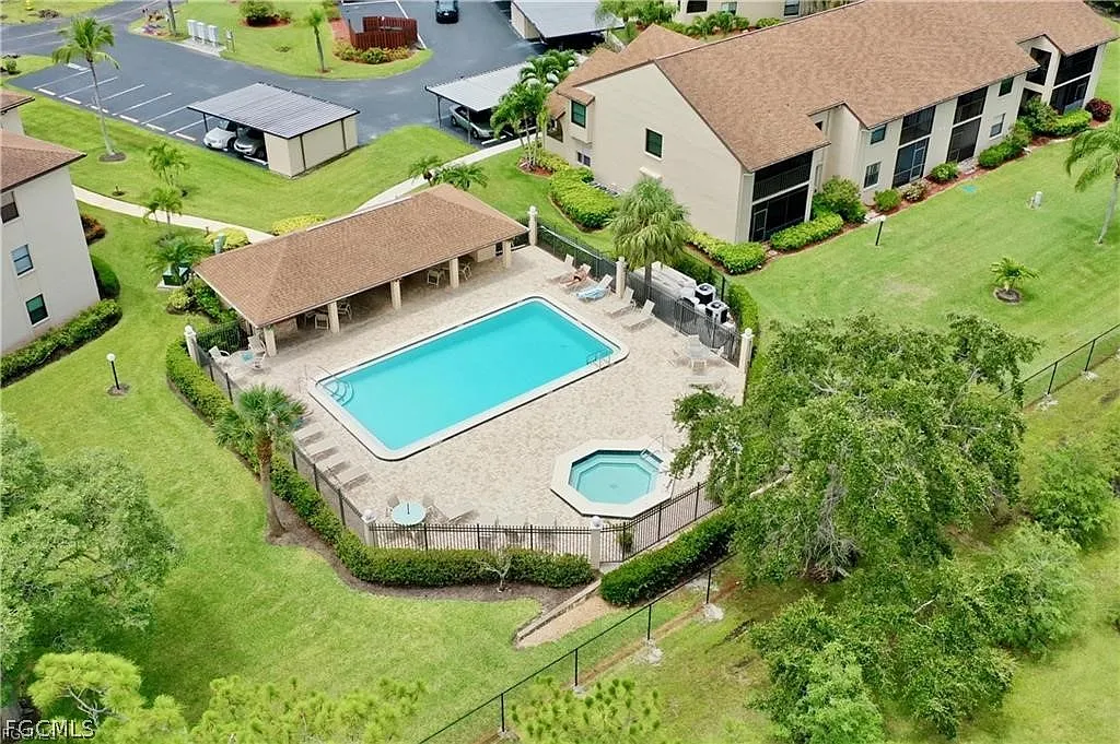 8445 Charter Club Cir — Photo 4