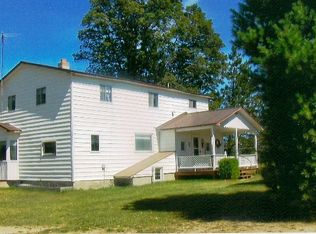 1389 Quick Rd, Harbor Springs, MI 49740