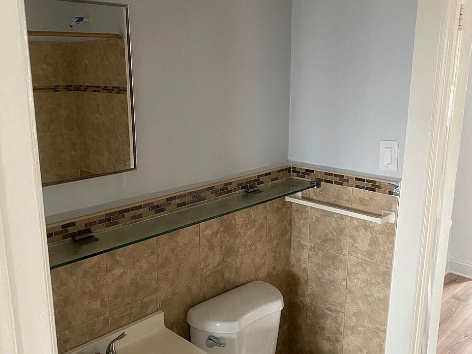 1st image of 213 E Prospect Ave APT 3