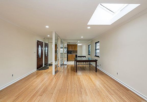 3rd image of 8643 Pinto St
