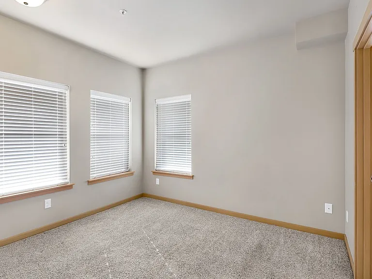 Tremezzo Apartments — Photo 128