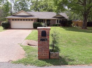 706 Quail Ln, Whitehouse, TX 75791