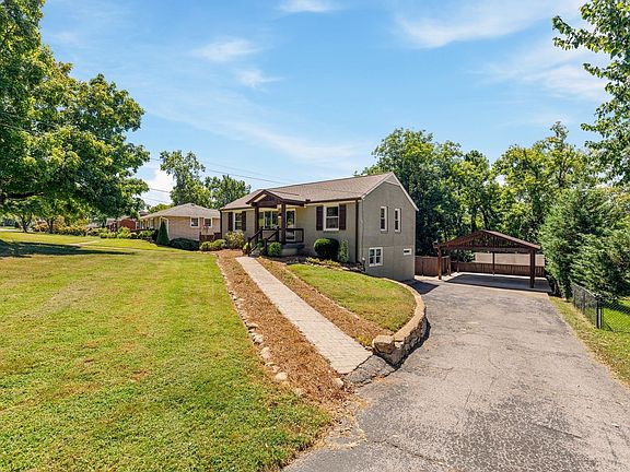 4th image of 629 Watsonwood Dr