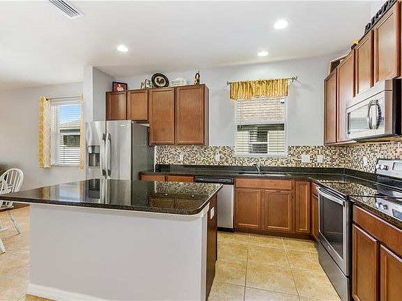 4th image of 22990 Wood Violet Ct