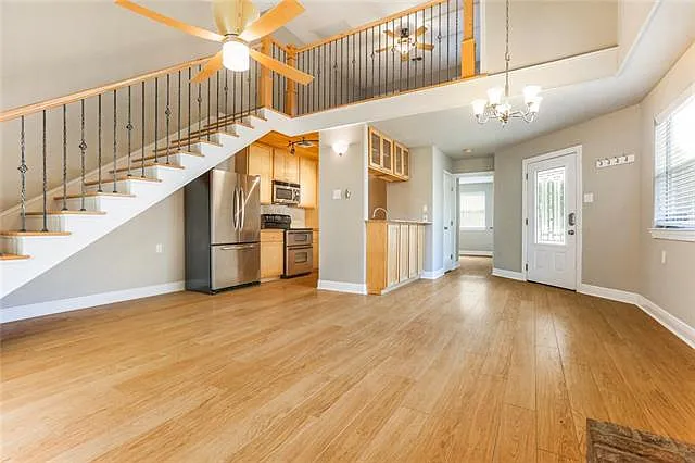 1725 Old Metairie Ln — Photo 10