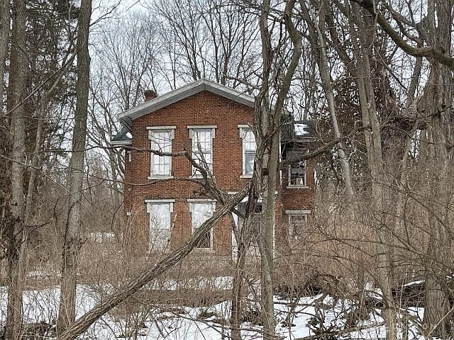 1st image of 5386 Frederick Pike