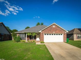 28 Thomas Cir, Greenbrier, AR 72058